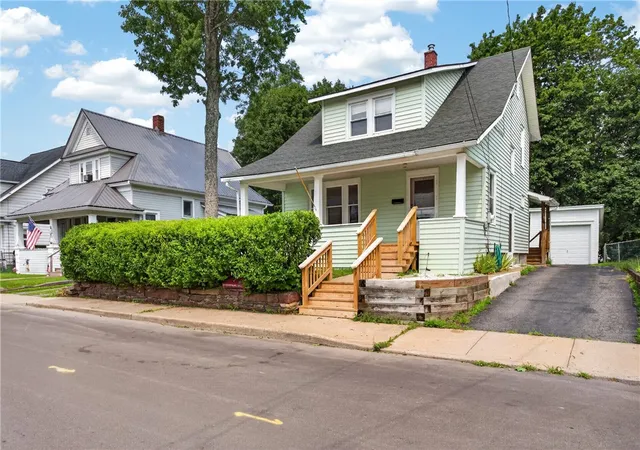 1st image of 13 8th St, Oneonta, NY 13820 | MLS# R1699431