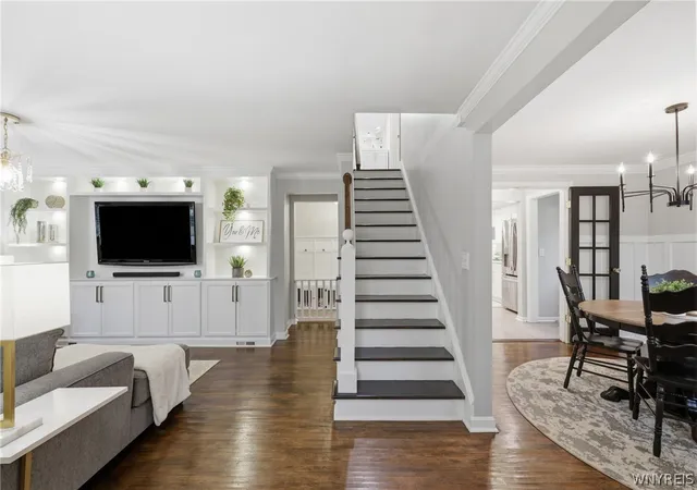 Photo 4 of Sale Pending at 245 Woodridge Ave, Buffalo, NY 14225 | MLS# B1696920 | Listing updated on 2026-07-29