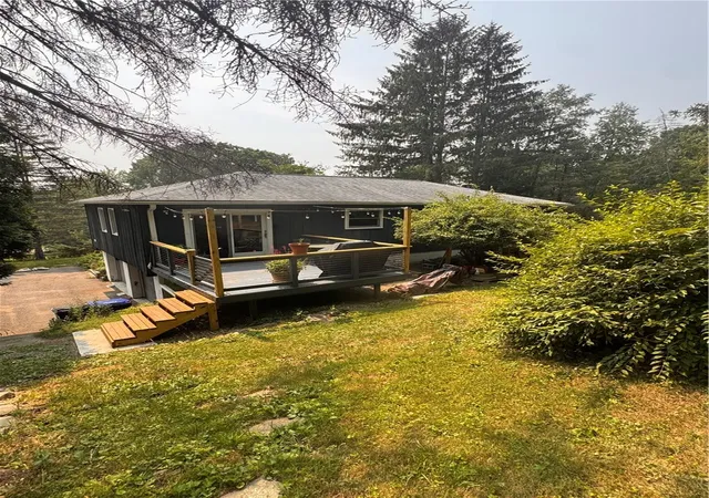 Photo 2 of Single family home for sale at 119 Valley View Dr, Endicott, NY 13760 | MLS# R1699601 | Listing updated on 2026-08-02