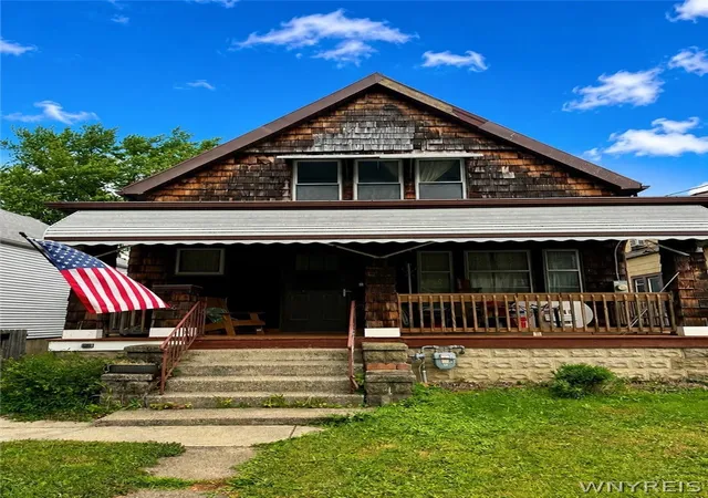Photo 1 of Sale Pending at 28 Oschawa Ave, Buffalo, NY 14210 | MLS# B1699493 | Listing updated on 2026-07-23