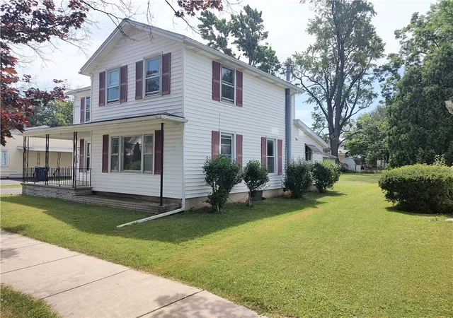 Photo 2 of Sale Pending at 29 Van Cleef St, Seneca Falls, NY 13148 | MLS# R1699433 | Listing updated on 2026-07-24
