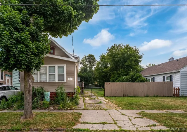 Photo 1 of Sale Pending at 313 Benzinger St, Buffalo, NY 14206 | MLS# B1699649 | Listing updated on 2026-07-28