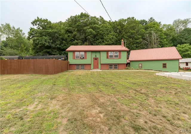 Photo 1 of Single family home for sale at 3125 Canal St, Port Leyden, NY 13433 | MLS# S1699424 | Listing updated on 2026-07-19