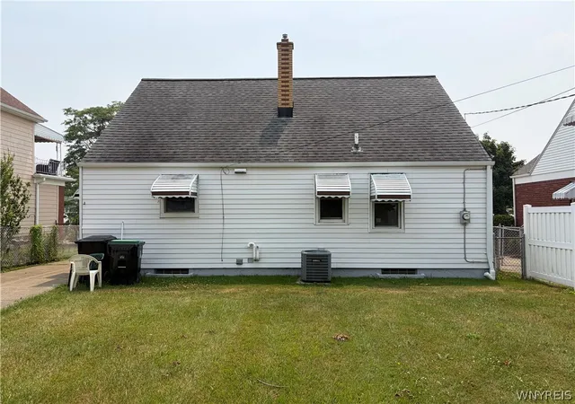 Photo 3 of Single family home for sale at 277 Kinsey Ave, Buffalo, NY 14217 | MLS# B1699357 | Listing updated on 2026-07-28
