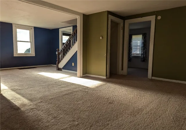 Photo 4 of Single family home for sale at 312 W Gray St, Elmira, NY 14901 | MLS# R1699672 | Listing updated on 2026-07-17
