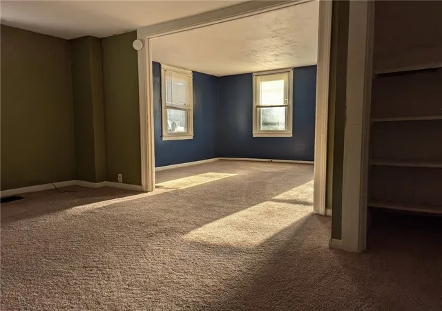 Photo 5 of Single family home for sale at 312 W Gray St, Elmira, NY 14901 | MLS# R1699672 | Listing updated on 2026-07-17