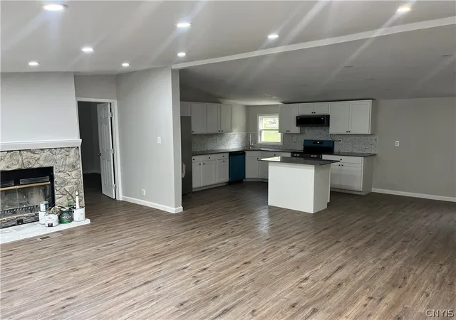 4th image of 1450 Lamoy Rd, Kirkville, NY 13082 | MLS# S1699397