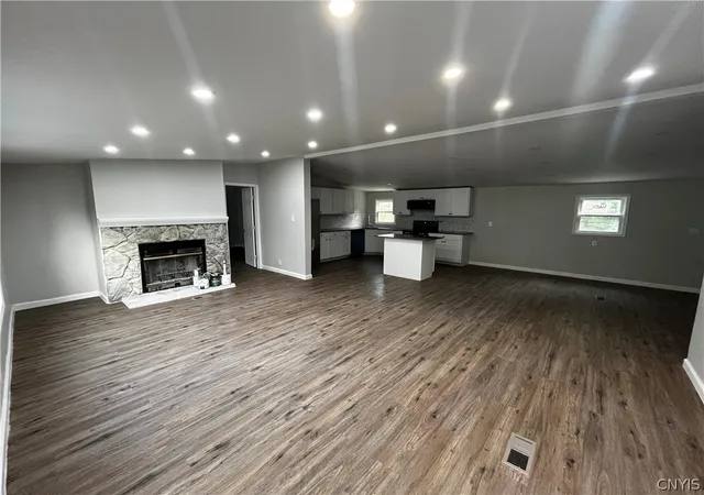 5th image of 1450 Lamoy Rd, Kirkville, NY 13082 | MLS# S1699397