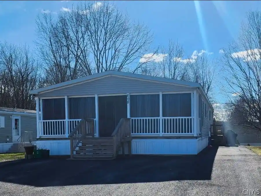 Manufactured home for sale at 608 Sycamore Ln, Utica, NY 13502 | MLS# S1699683