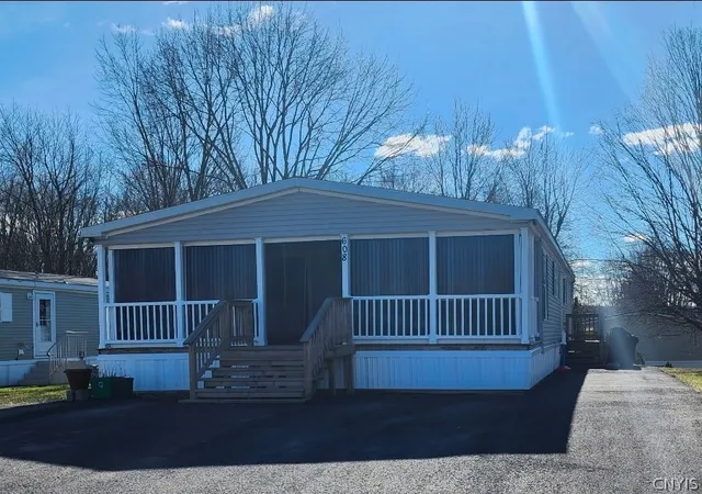 1st image of 608 Sycamore Ln, Utica, NY 13502 | MLS# S1699683