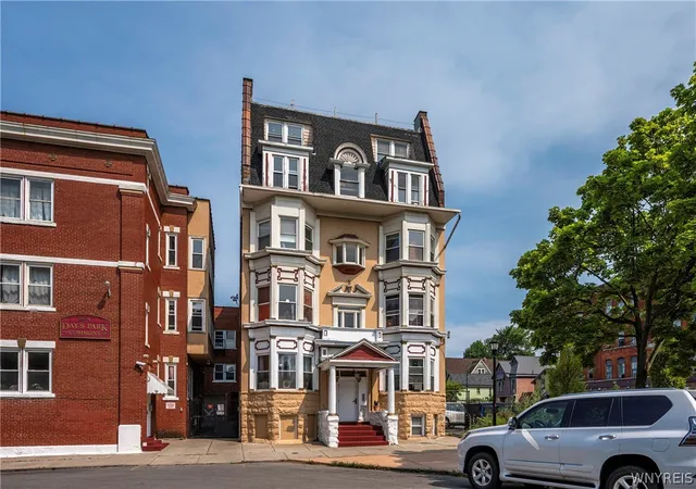 Listing Photo 3 - Condo for sale in building located at 68 Days Park, Buffalo, NY 14201