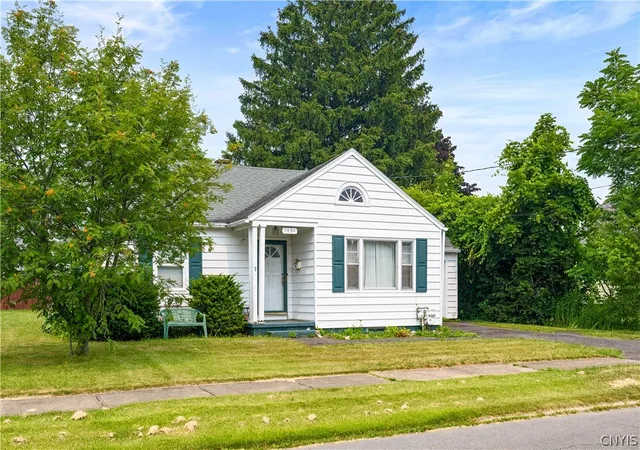 2nd image of 1434 Watkins Ave, Utica, NY 13502 | MLS# S1698655