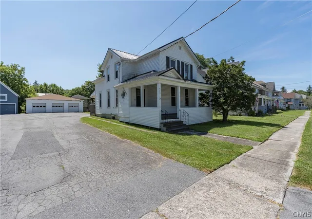 2nd image of 412 Brainard St, Watertown, NY 13601 | MLS# S1699702