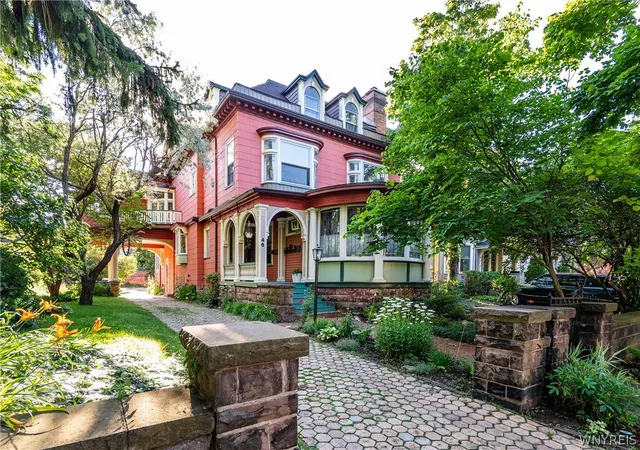 1st image of 46 Norwood Ave, Buffalo, NY 14222 | MLS# B1698573