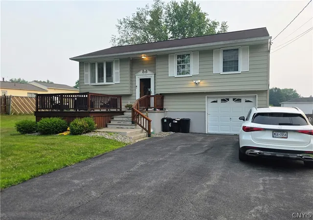 2nd image of 1502 Redwood Ave, Utica, NY 13502 | MLS# S1699788
