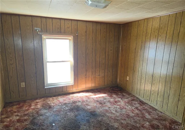 Photo 3 of Sale Pending at 318 Hatch St, Syracuse, NY 13205 | MLS# S1699659 | Listing updated on 2026-07-26