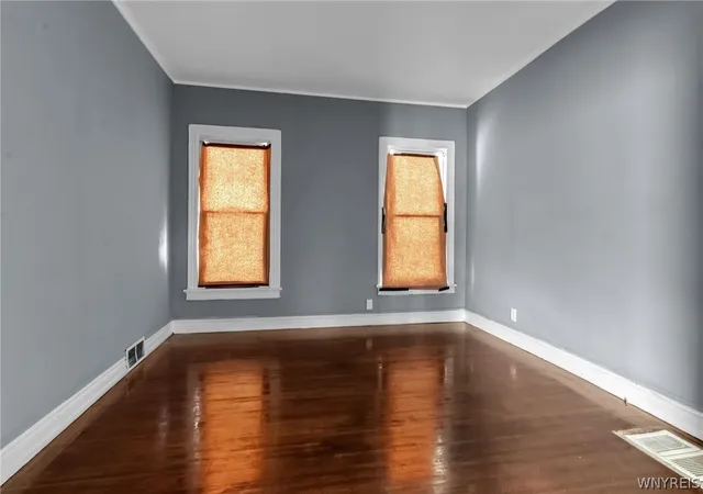 2nd image of 500 Massachusetts Ave, Buffalo, NY 14213 | MLS# B1699823