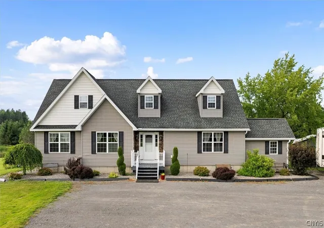 3rd image of 9173 Fraser Rd, Holland Patent, NY 13354 | MLS# S1698323
