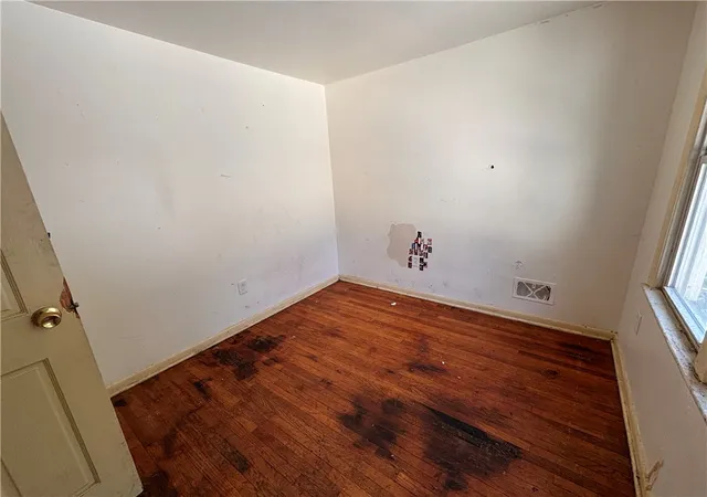 10th image of 60 62 Jewel St, Rochester, NY 14621 | MLS# R1699775