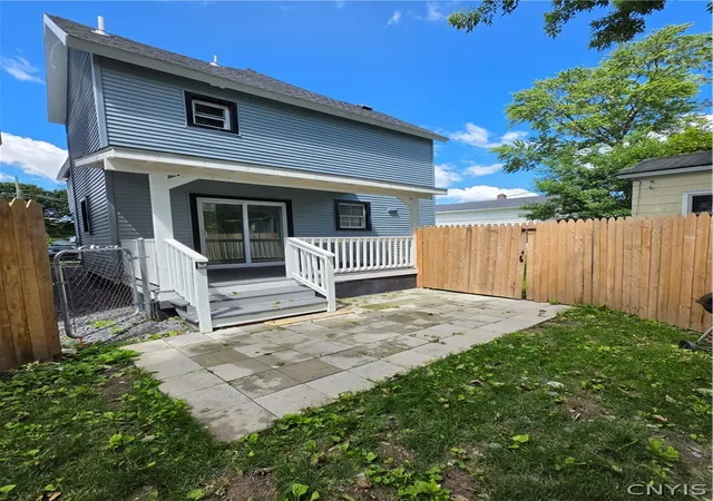 Photo 4 of Single family home for sale at 34 Gaylord St, Auburn, NY 13021 | MLS# S1699835 | Listing updated on 2026-07-26