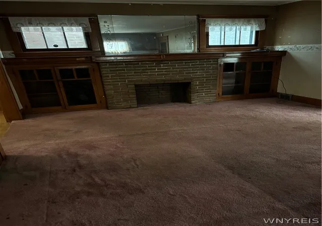 Photo 3 of Sale Pending at 454 Wyoming Ave, Buffalo, NY 14215 | MLS# B1699875 | Listing updated on 2026-08-03