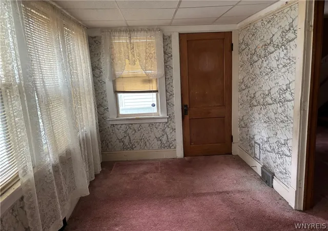 Photo 4 of Sale Pending at 454 Wyoming Ave, Buffalo, NY 14215 | MLS# B1699875 | Listing updated on 2026-08-03