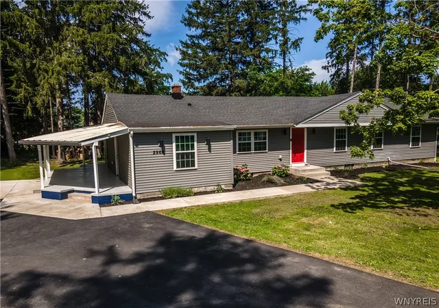3rd image of 2964 Rosemarie Cir, Newfane, NY 14108 | MLS# B1698819