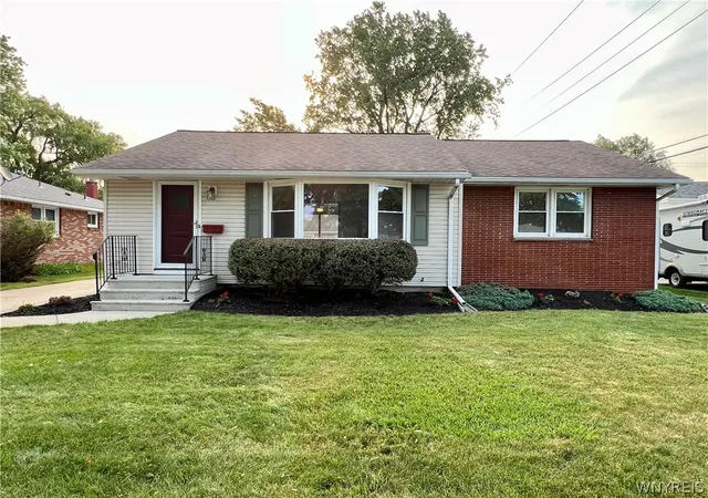 2nd image of 17 Greenhill, Buffalo, NY 14224 | MLS# B1694849