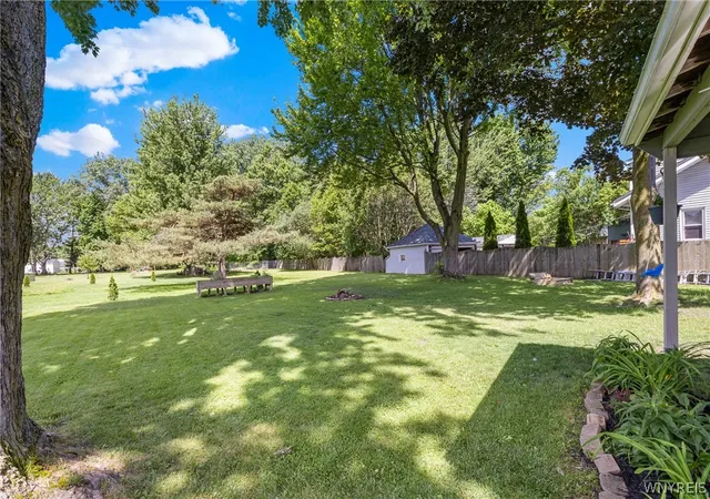 4th image of 1034 Niagara Falls Blvd, North Tonawanda, NY 14120 | MLS# B1699741