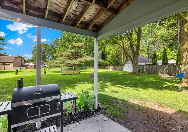 5th image of 1034 Niagara Falls Blvd, North Tonawanda, NY 14120 | MLS# B1699741