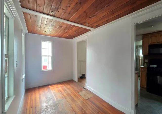 Photo 3 of Sale Pending at 1006 Richard St, Elmira, NY 14904 | MLS# R1699922 | Listing updated on 2026-07-31