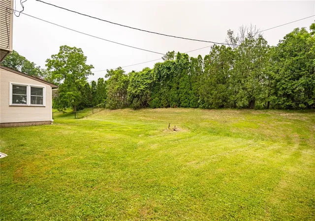 42nd image of 10 Guaymar Cir, Chili, NY 14624 | MLS# R1699937
