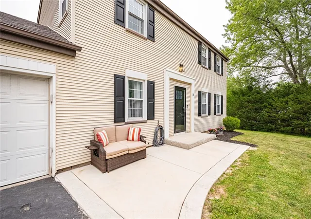 5th image of 10 Guaymar Cir, Chili, NY 14624 | MLS# R1699937