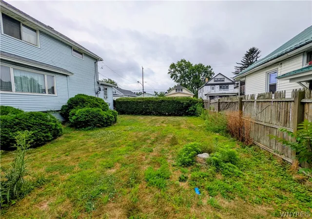 2nd image of 34 Drexel Rd, Buffalo, NY 14214 | MLS# B1699686