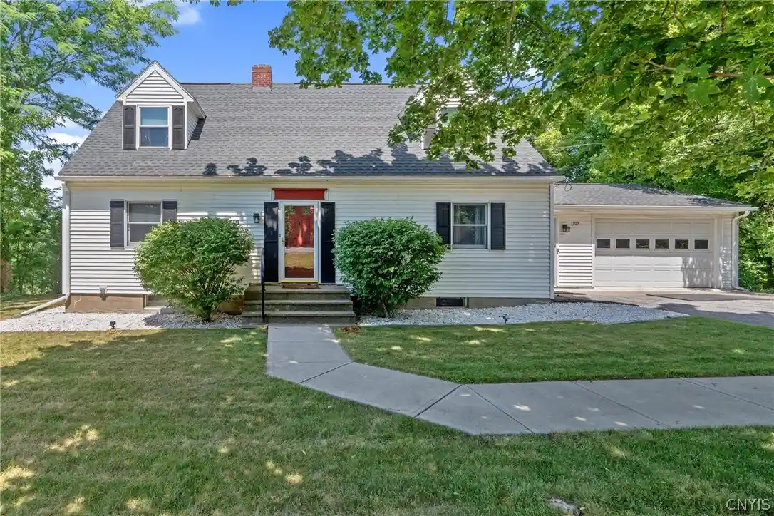 Photo 1 of Sale Pending at 1292 Genesee St, Oneida, NY 13421 | MLS# S1698265 | Listing updated on 2026-10-28