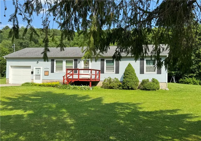 Photo 1 of Manufactured home for sale at 32 River St, Stamford, NY 12167 | MLS# R1699603 | Listing updated on 2026-07-22