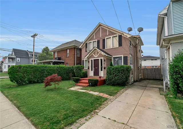 Listing Photo 3 - Condo for sale in building located at 67 Hartwell Rd, Buffalo, NY 14216