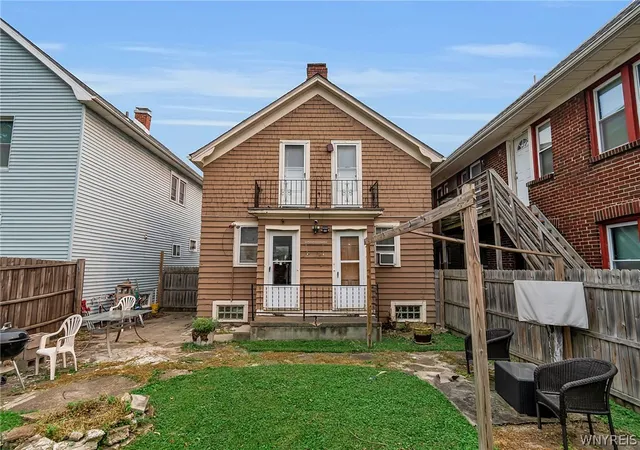 Listing Photo 2 - Condo for sale in building located at 67 Hartwell Rd, Buffalo, NY 14216 - Unit #
