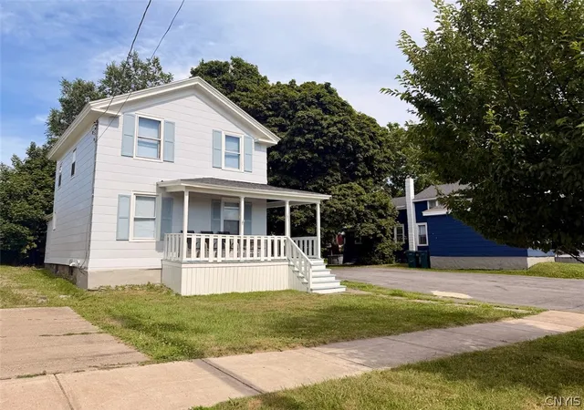 Listing Photo 4 - Condo for sale in building located at 179-185 W 3rd St, Oswego, NY 13126
