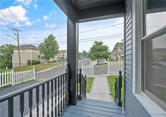 Photo 3 of Single family home for sale at 430 Maple St, Syracuse, NY 13210 | MLS# S1699563 | Listing updated on 2026-07-21