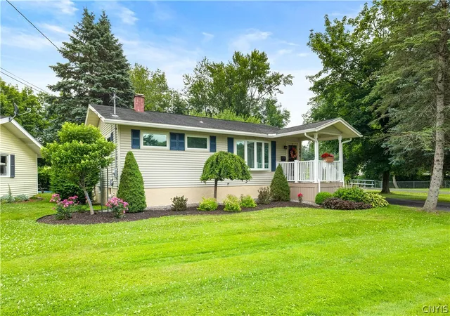 1st image of 400 Homestead Dr, Utica, NY 13502 | MLS# S1695213