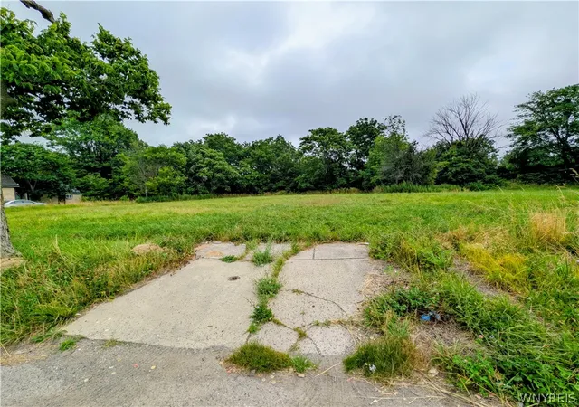 1st image of 19 Oberlin Ave, Buffalo, NY 14211 | MLS# B1698806