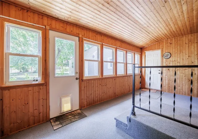 Photo 3 of Sale Pending at 149 Mcdermott St, Newark, NY 14513 | MLS# R1697092 | Listing updated on 2026-07-28