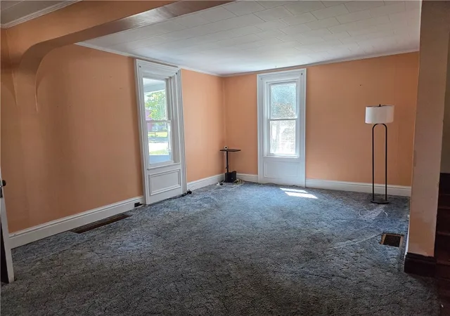 Photo 2 of Single family home for sale at 914 S Main St, Horseheads, NY 14845 | MLS# R1699967 | Listing updated on 2026-07-30