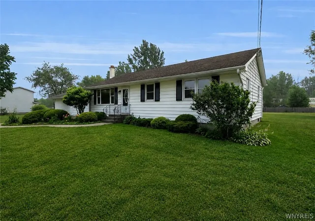 Photo 3 of Sale Pending at 11319 Kieffer Rd, Alden, NY 14004 | MLS# B1699549 | Listing updated on 2026-07-29