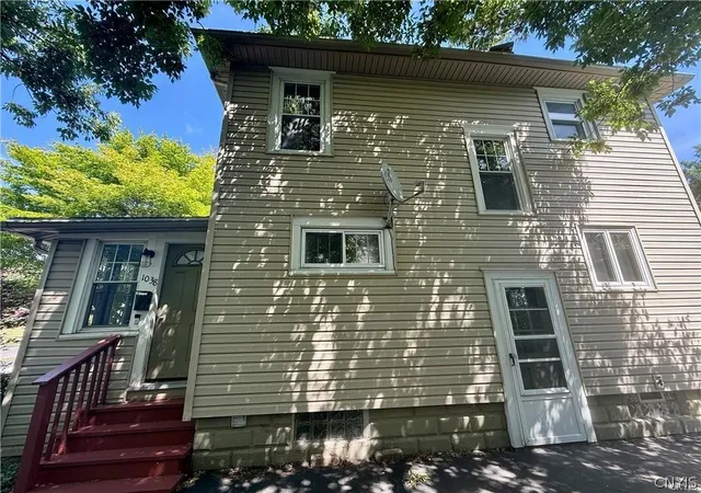Photo 3 of Sale Pending at 1038 Sunnycrest Rd, Syracuse, NY 13206 | MLS# S1700064 | Listing updated on 2026-07-28