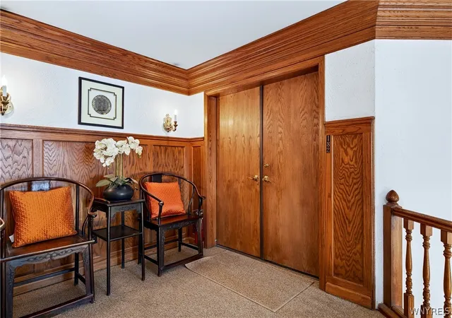 Listing Photo 5 - Condo for sale in building located at 182 Castlebrooke Ln, Buffalo, NY 14221