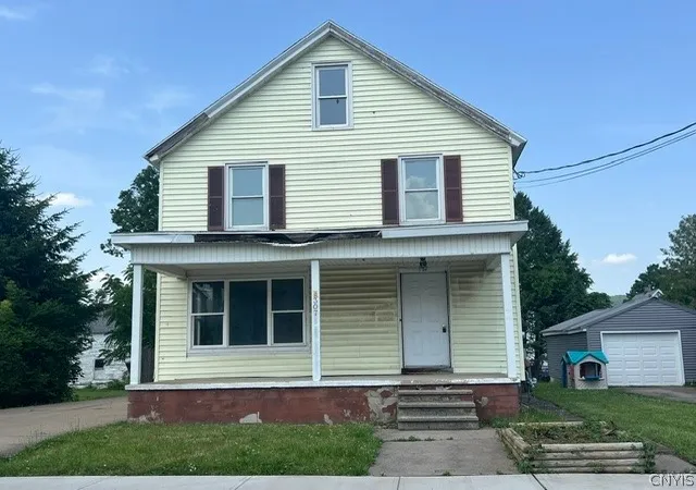 1st image of 307 4th Ave, Frankfort, NY 13340 | MLS# S1700193