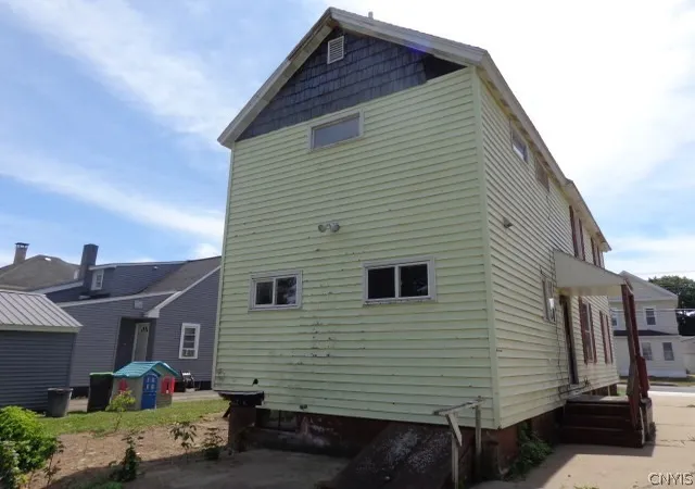 4th image of 307 4Th Ave, Frankfort, NY 13340 | MLS# S1700193
