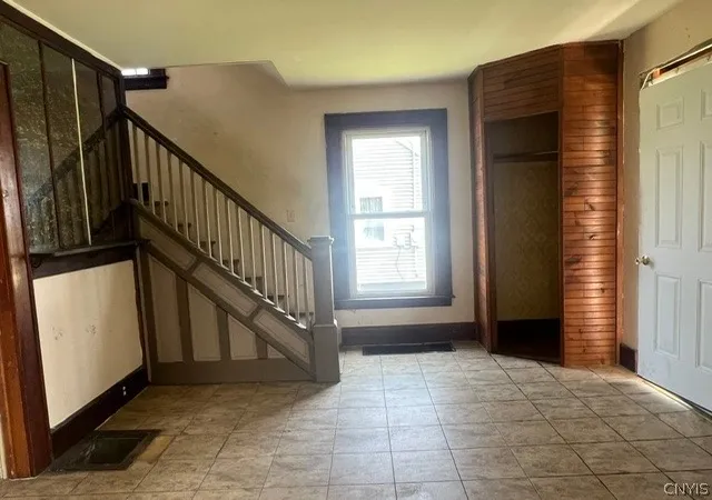 5th image of 307 4Th Ave, Frankfort, NY 13340 | MLS# S1700193